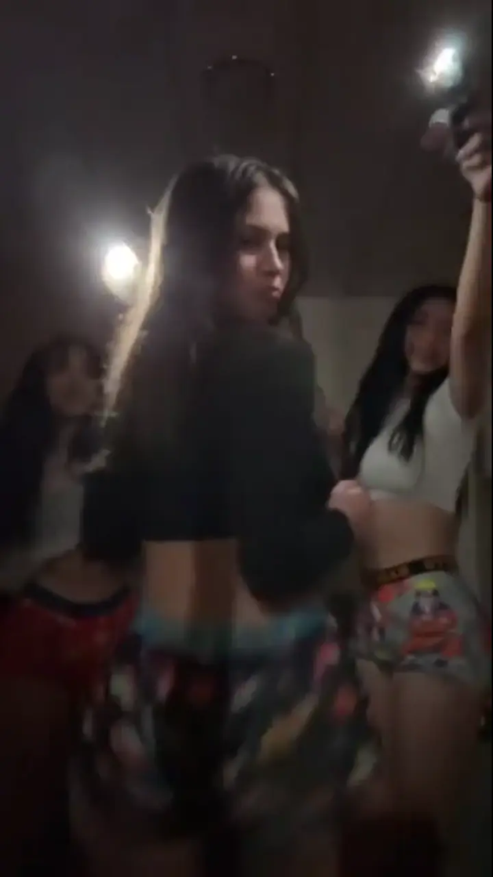 BopHouse Girls Making Viral Twirking Trend